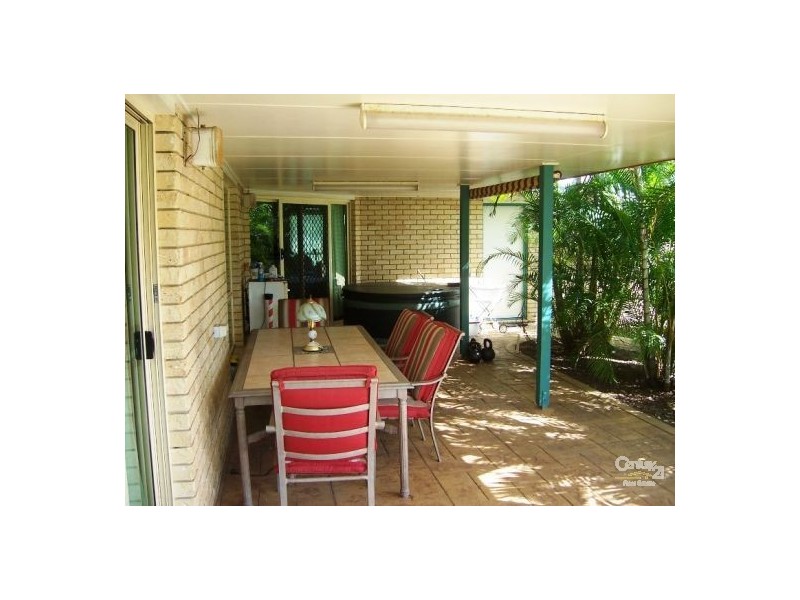 30 Vassallo Drive, Glenella QLD 4740