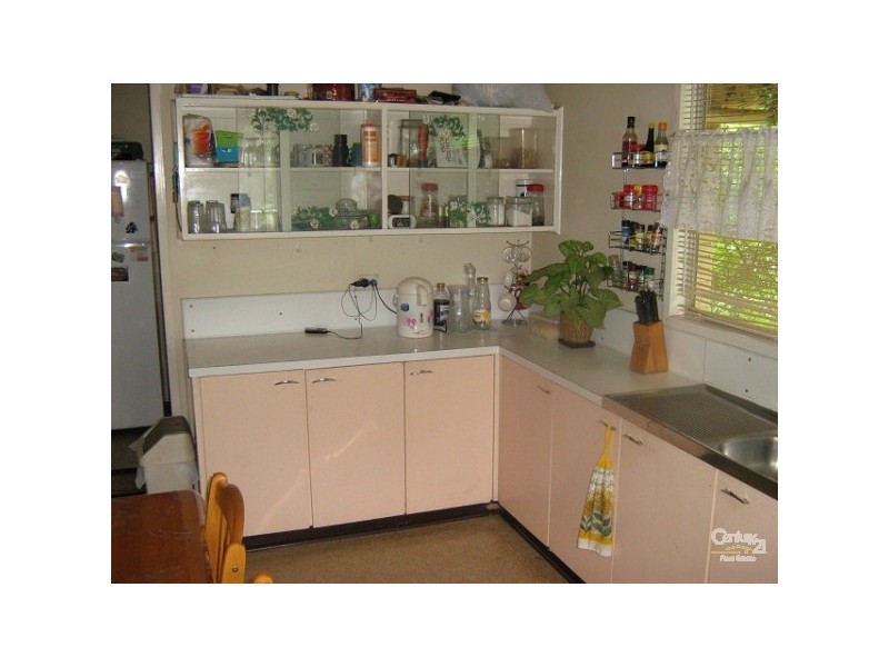 31 Forrest Drive, Moranbah QLD 4744