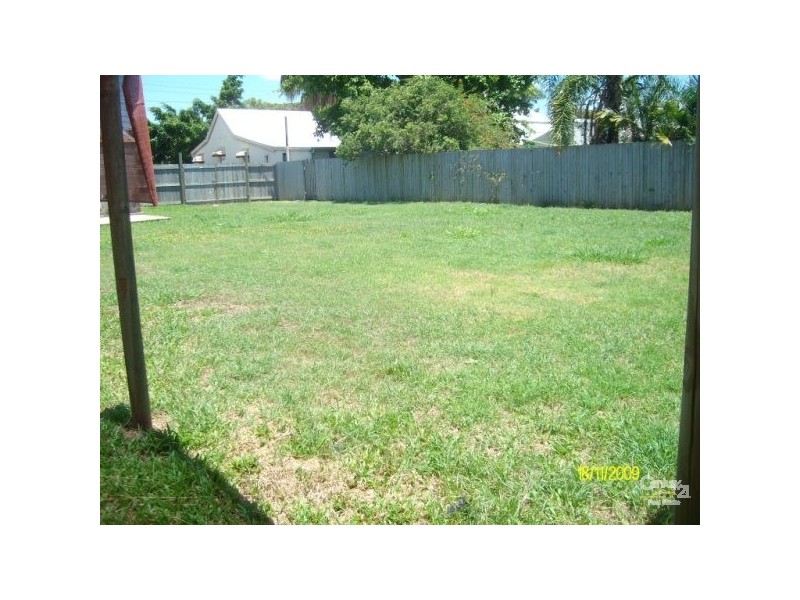 15 OTHELLO ST, Mackay QLD 4740