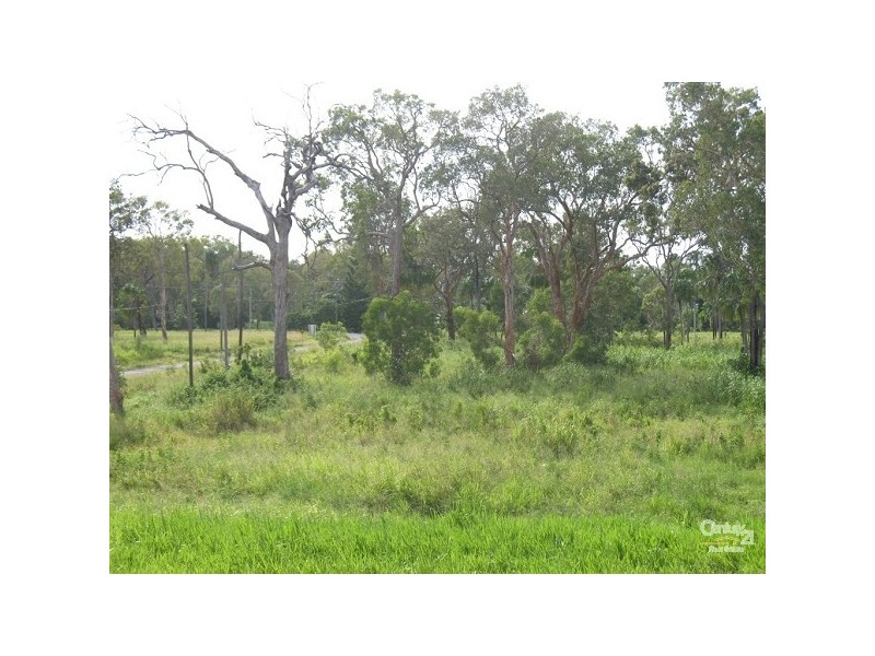 15 Coral Reef Court, Armstrong Beach QLD 4737