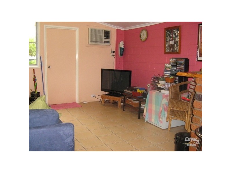 18 Archer Drive, Moranbah QLD 4744