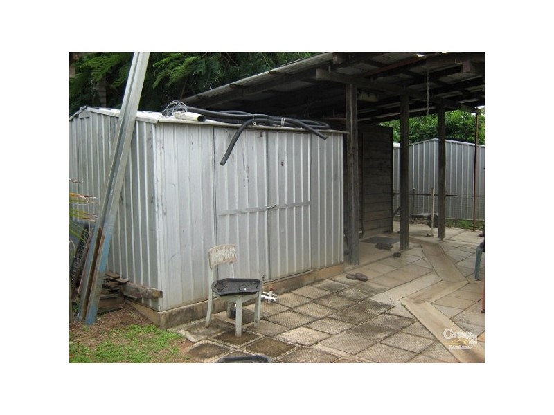 18 Archer Drive, Moranbah QLD 4744