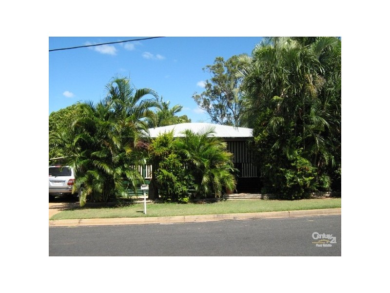 19 BELSHORE ST, Moranbah QLD 4744
