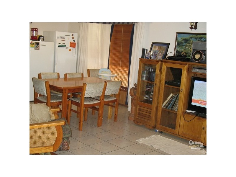 2/4 Pirie Street, South Mackay QLD 4740