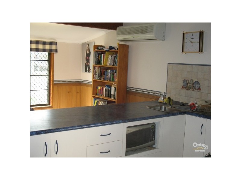 2/4 Pirie Street, South Mackay QLD 4740