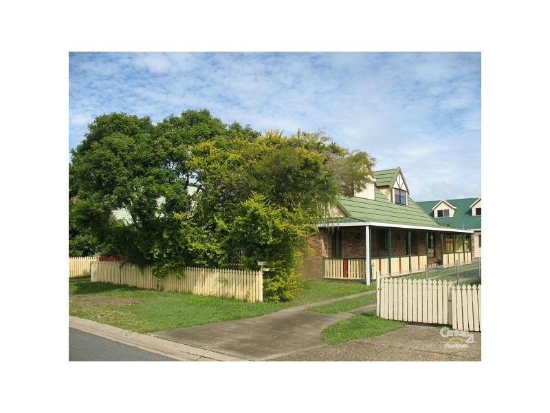 2/4 Pirie Street, South Mackay QLD 4740