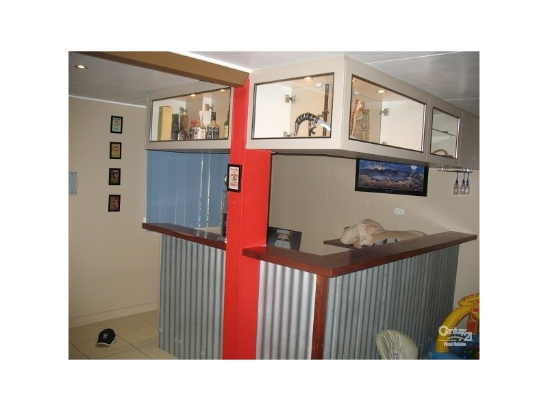3 CURRAWONG ST, Slade Point QLD 4740