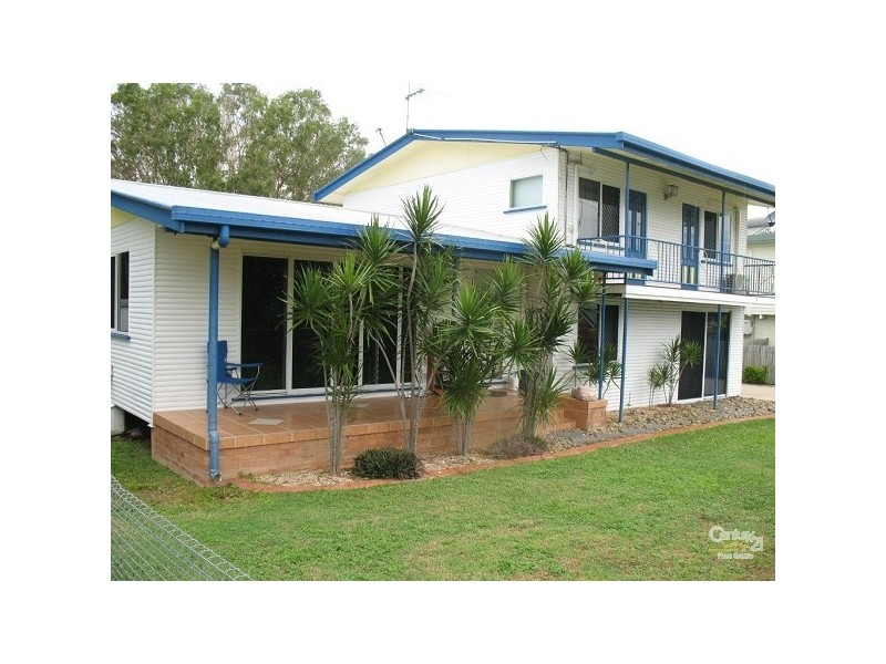 3 CURRAWONG ST, Slade Point QLD 4740