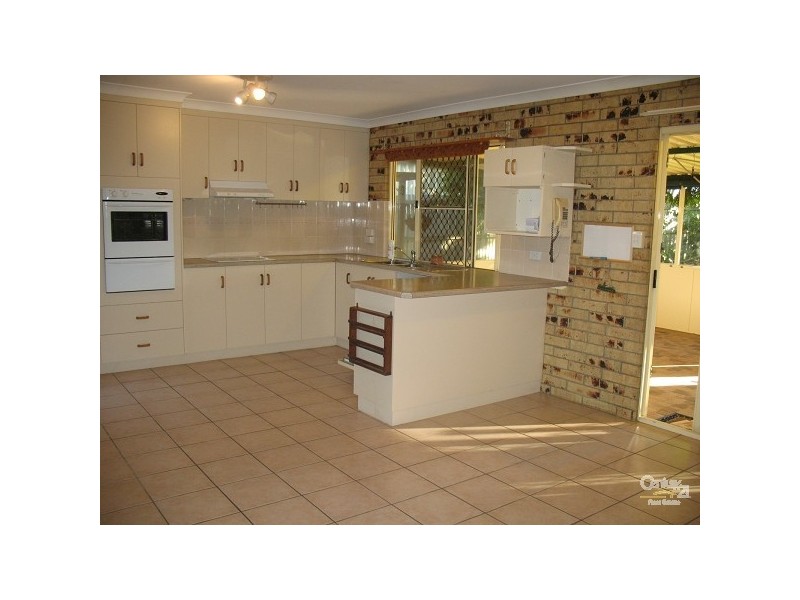 7 Edinburgh Place, Beaconsfield QLD 4740
