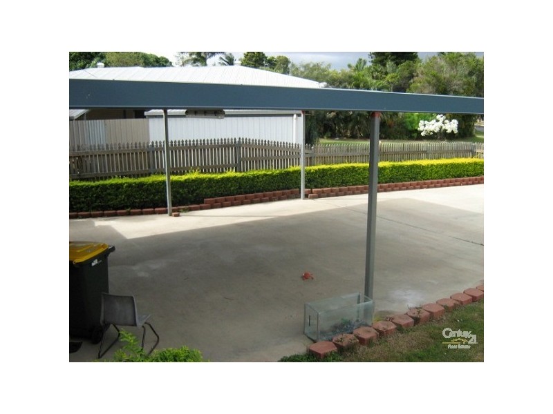 16 Chifley Court, Moranbah QLD 4744