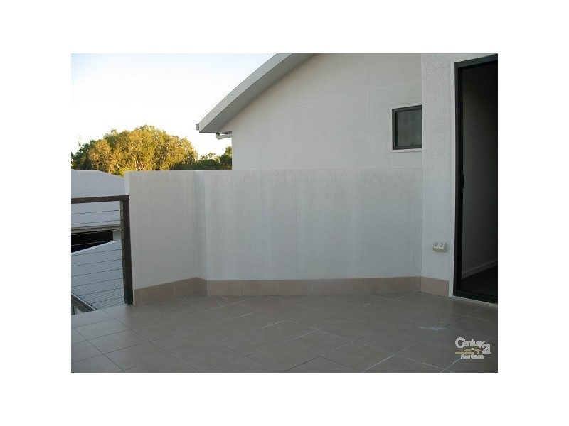 9 FRIARBIRD AVENUE, Blacks Beach QLD 4740