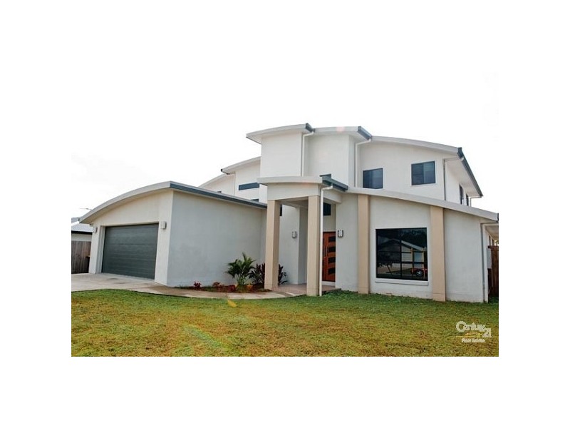 9 FRIARBIRD AVENUE, Blacks Beach QLD 4740