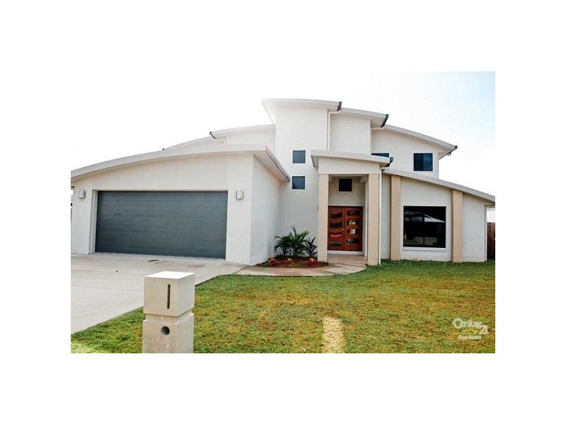 9 FRIARBIRD AVENUE, Blacks Beach QLD 4740