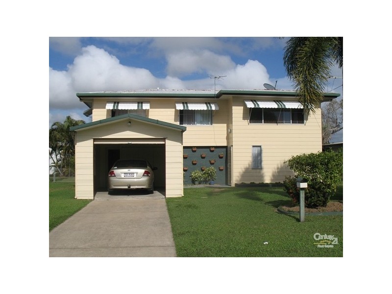 11 DENTON ST, South Mackay QLD 4740