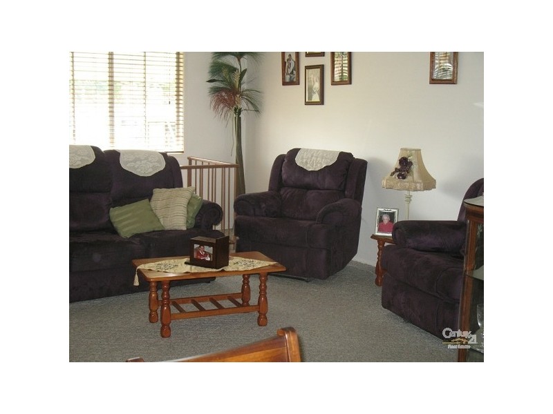 11 DENTON ST, South Mackay QLD 4740