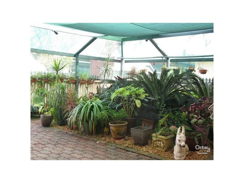 11 DENTON ST, South Mackay QLD 4740