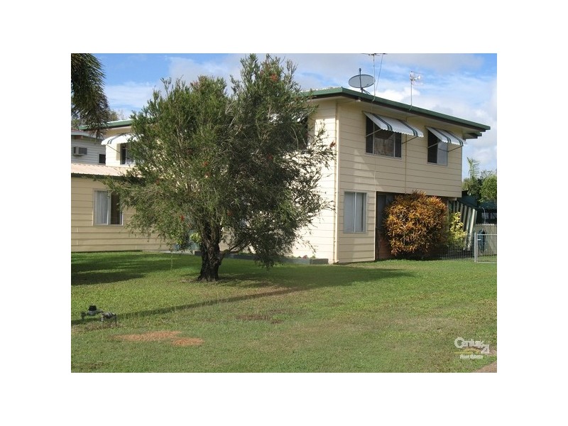 11 DENTON ST, South Mackay QLD 4740