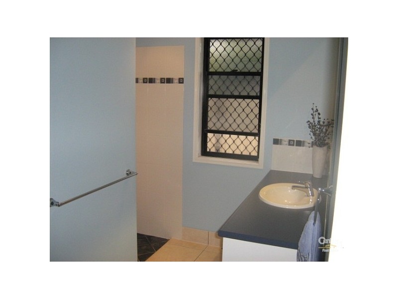 6 LONGMAN DRIVE, Moranbah QLD 4744