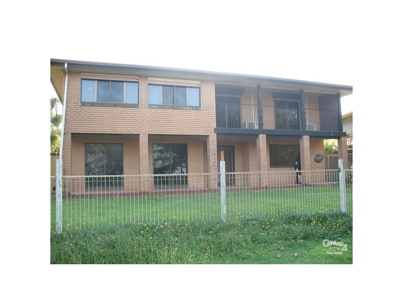 29 RASMUSSEN AVENUE, Hay Point QLD 4740