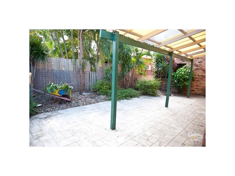 4 MOORE STREET, Mackay QLD 4740