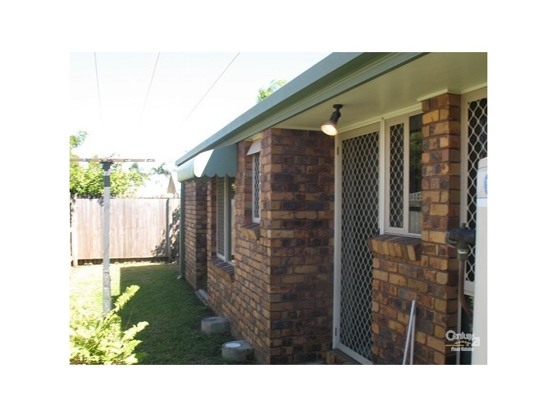 9 GROSVENOR PLACE, West Mackay QLD 4740