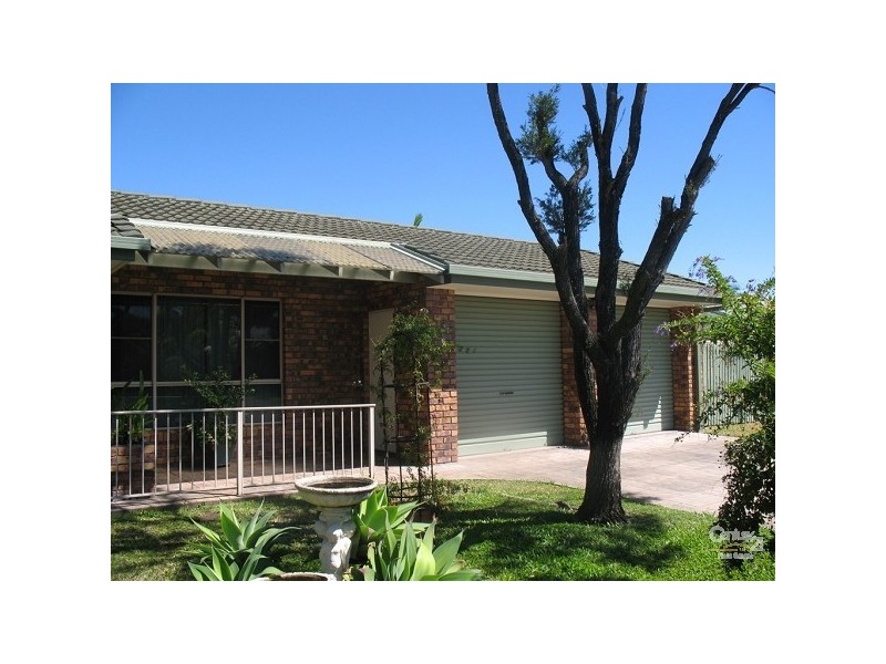 9 GROSVENOR PLACE, West Mackay QLD 4740