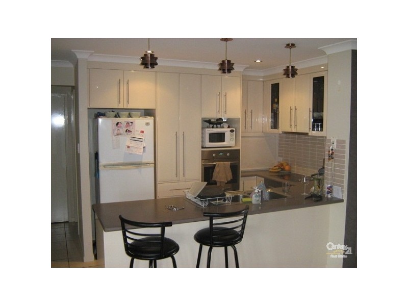 12 MACPHERSON STREET, Moranbah QLD 4744