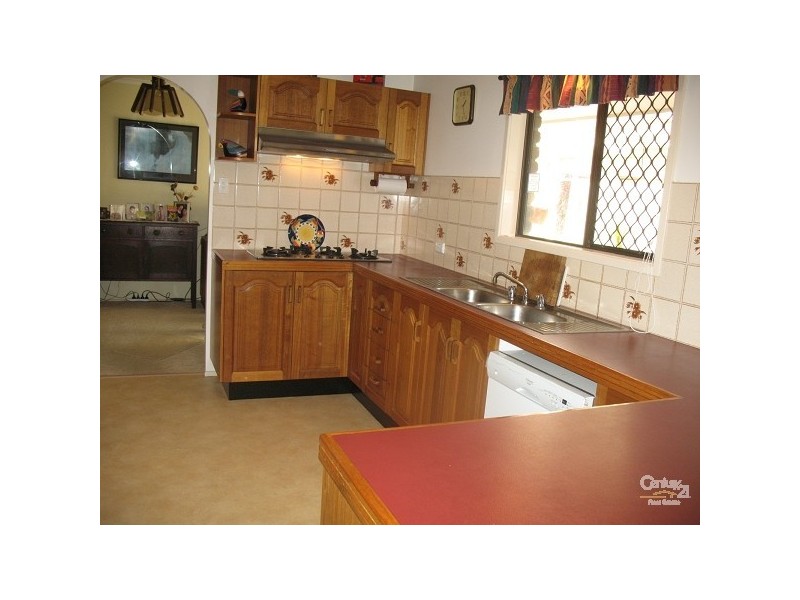 28 CRISPIN DRIVE, Mount Pleasant QLD 4740