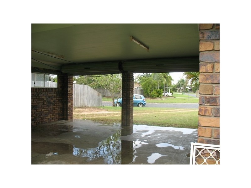 11 Elizabeth Drive, Bucasia QLD 4750