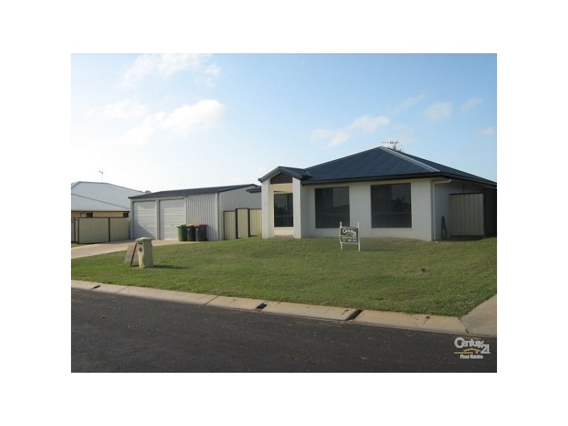 13 TURVEY CRT, Moranbah QLD 4744