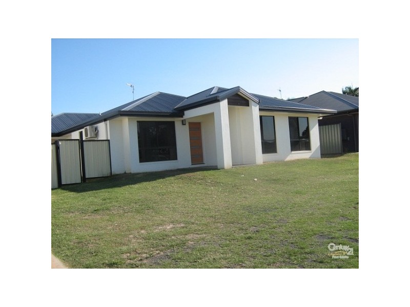 13 TURVEY CRT, Moranbah QLD 4744