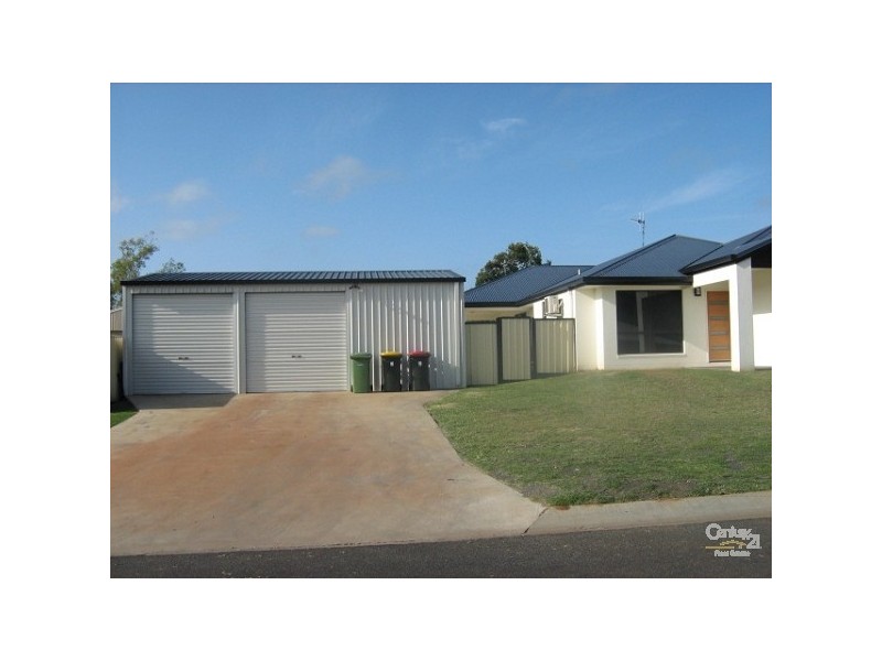 13 TURVEY CRT, Moranbah QLD 4744