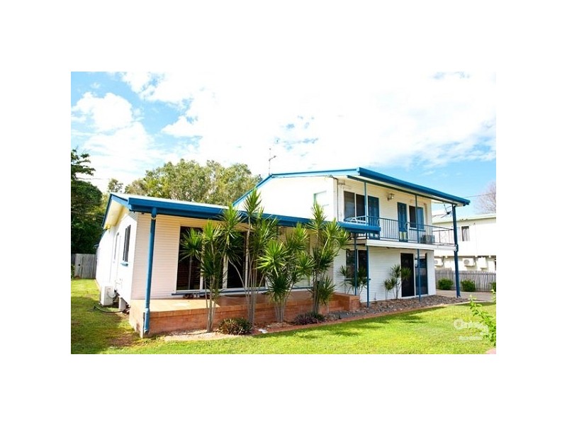 3 CURRAWONG ST, Slade Point QLD 4740