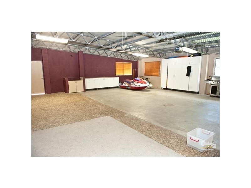 3 CURRAWONG ST, Slade Point QLD 4740