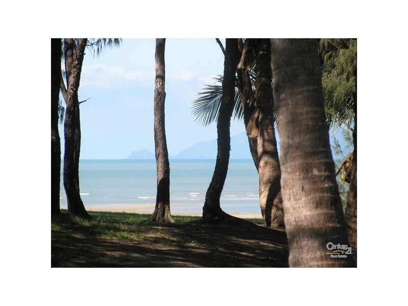 23 Coral Drive, Blacks Beach QLD 4740