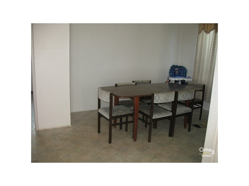 6 MAGPIE ST, Slade Point QLD 4740