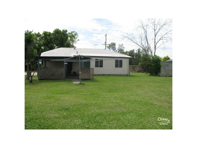 121 Anzac Avenue, Marian QLD 4753