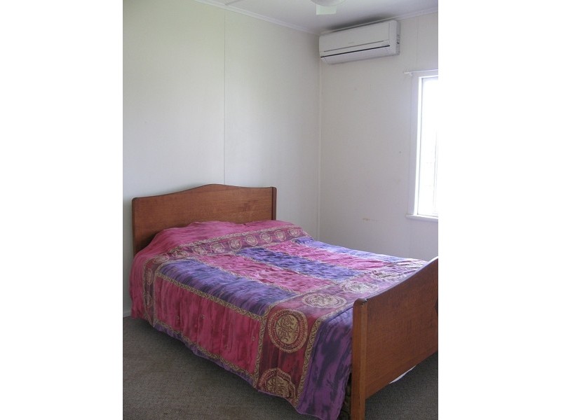 121 Anzac Avenue, Marian QLD 4753