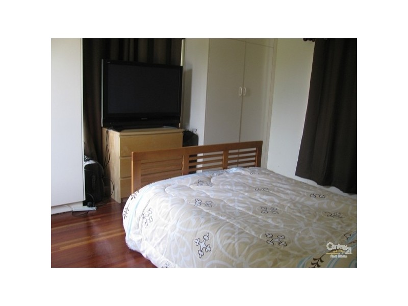 121 Anzac Avenue, Marian QLD 4753