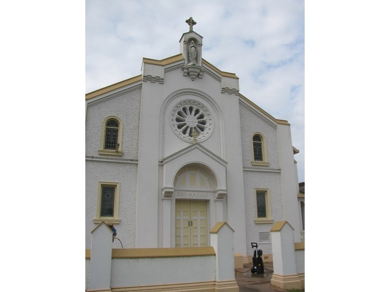 121 Anzac Avenue, Marian QLD 4753