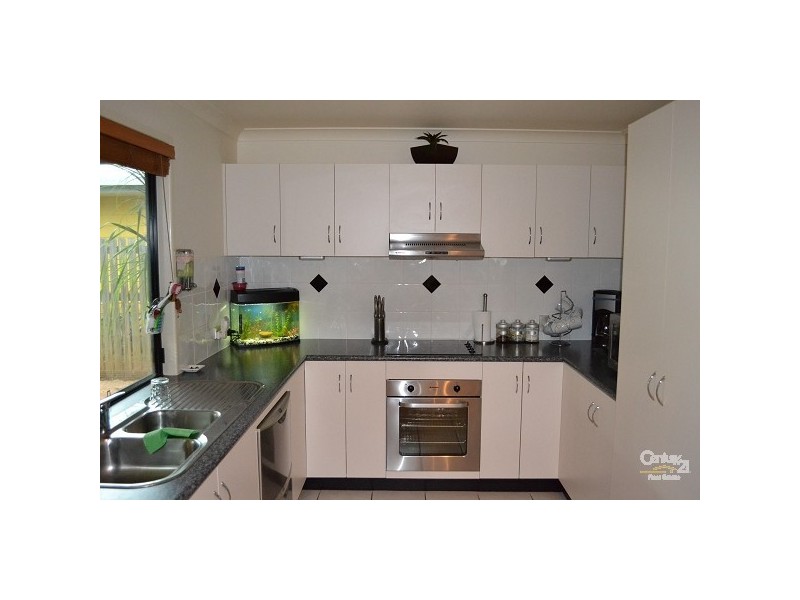 11 Savannah Drive, Moranbah QLD 4744