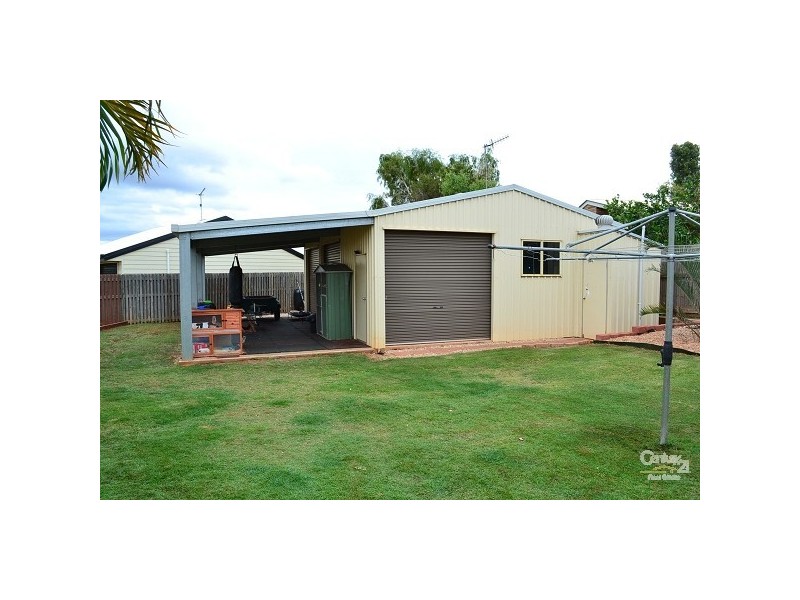 11 Savannah Drive, Moranbah QLD 4744