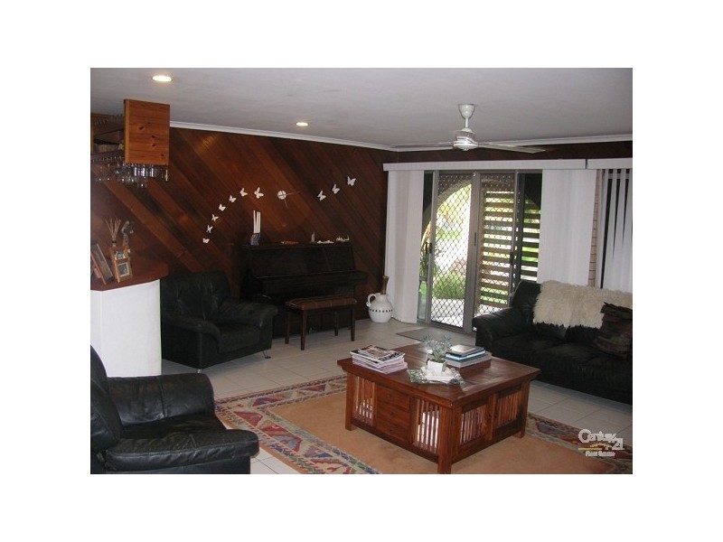 18 DOBEL CT, Mount Pleasant QLD 4740