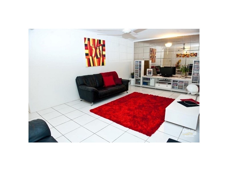 18 DOBEL CT, Mount Pleasant QLD 4740