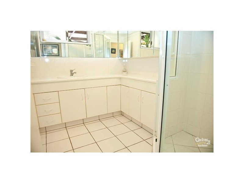 18 DOBEL CT, Mount Pleasant QLD 4740