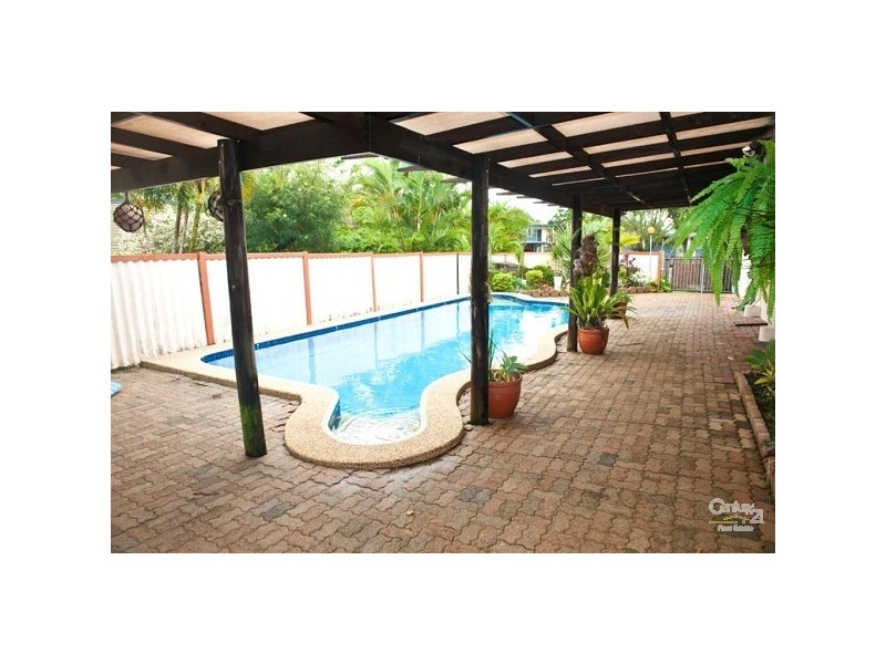 18 DOBEL CT, Mount Pleasant QLD 4740