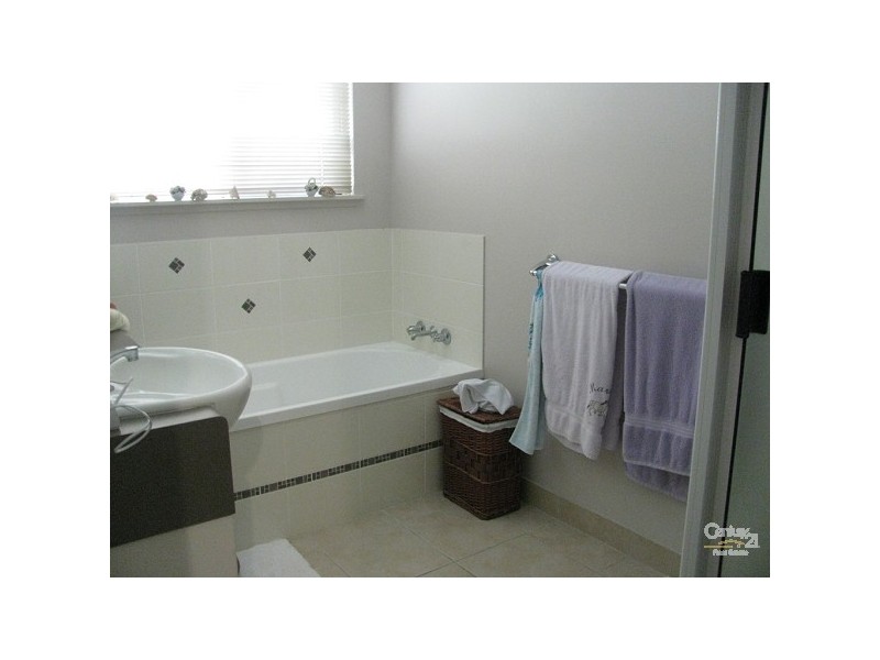 45 Creek Street, Walkerston QLD 4751