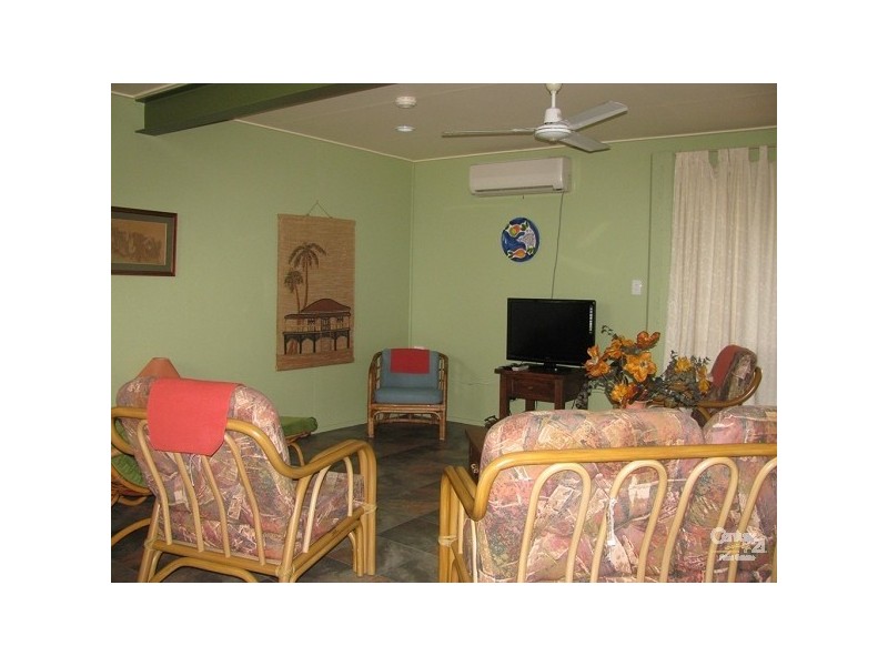 17 Stott Street, Bucasia QLD 4750