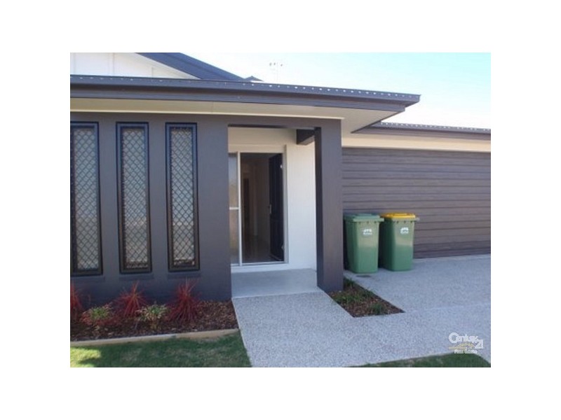 5 Helmsman Drive, Bucasia QLD 4750