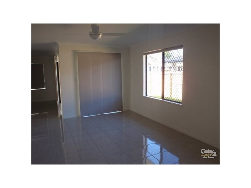 5 Helmsman Drive, Bucasia QLD 4750